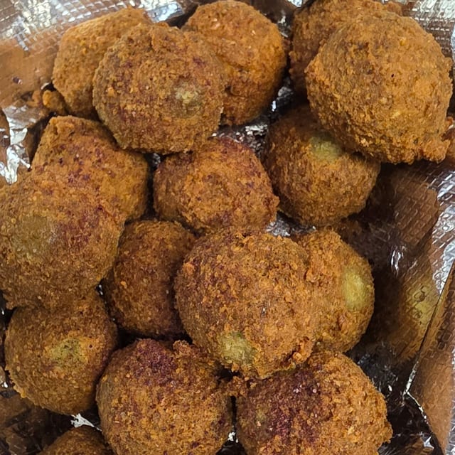 Dozen Falafel.